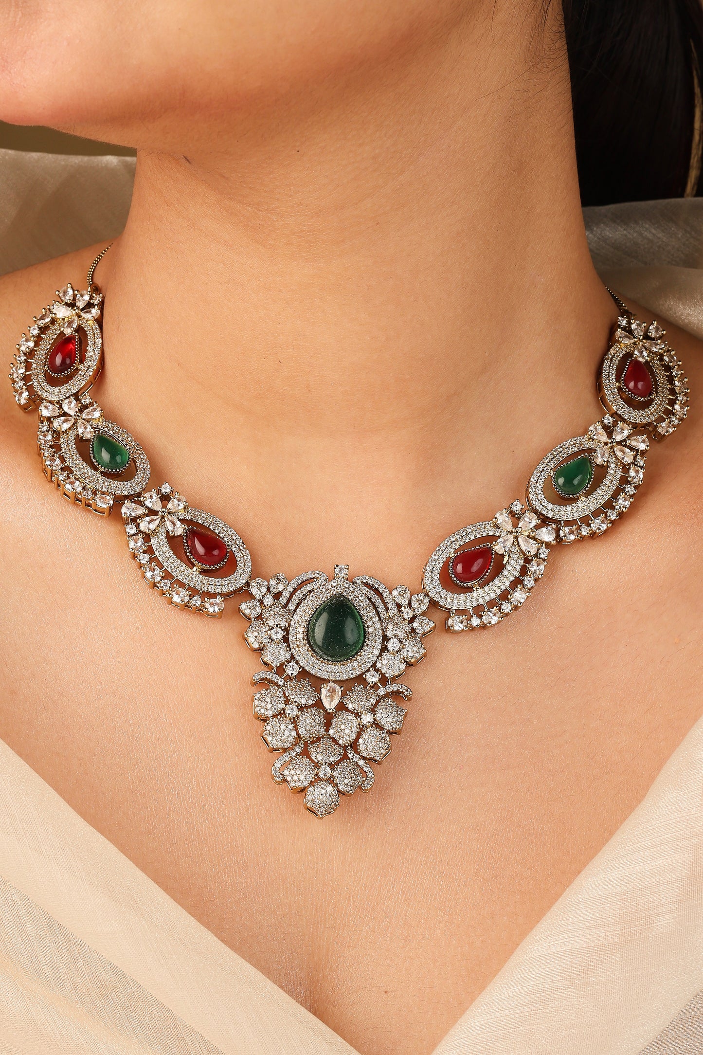 Statement Necklace Set with Red and Green Stones